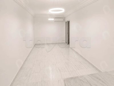 A vendre un appartement S+2 hst au bardo Bouchoucha