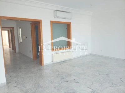 Appartement s4 avec terrasse à louer au Lac2 MAL2245