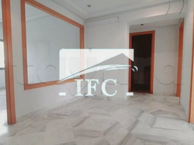 Bureau en 6 espaces- 160m²- Lac 1- IFCL1198