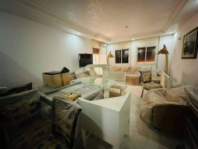 A vendre magnifique appartement S3 rdc à Menzah 9