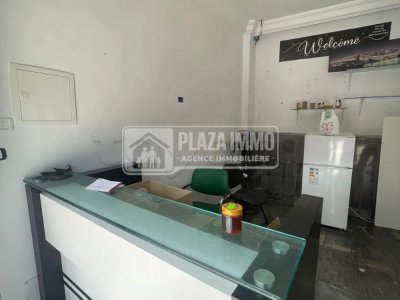 A louer Bureau ou local commercial lac 1