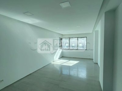 A louer- bureau haut standing au lac 2