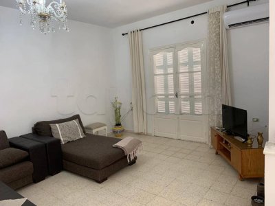 Belle villa S+2 avec jardin et terrasses – La Marsa Riadh