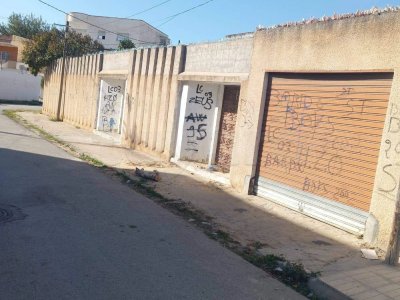 À VENDRE – 720 m² à démolir ou à rénover au Bardo