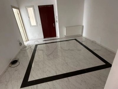 à louer un appartement s+3 à Ain Zaghouan