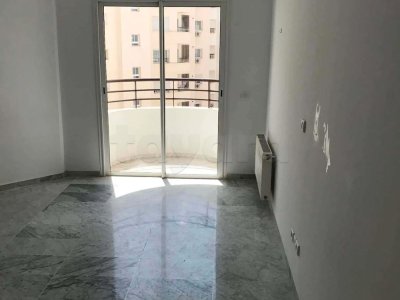 Appartement s2 avec  sous sol à Ain zaghouane Nord