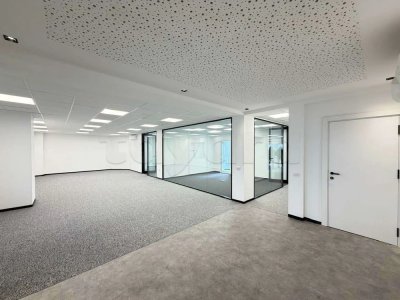 A louer plateau neuf moderne de 300m²avc terrasse au Lac 1