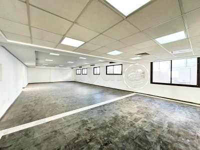 A louer immeuble R4 moderne sup 2000m² au Lac 2