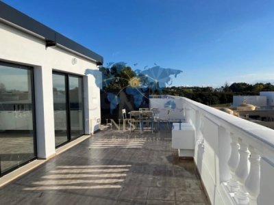 A vendre rooftop duplex S+2 avec terrasse
