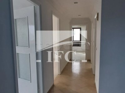 Bureau en 4 espaces - 85m² - Montplaisir - IFCM78