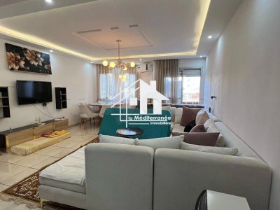 A vendre appartement S+3 à Manar 1
