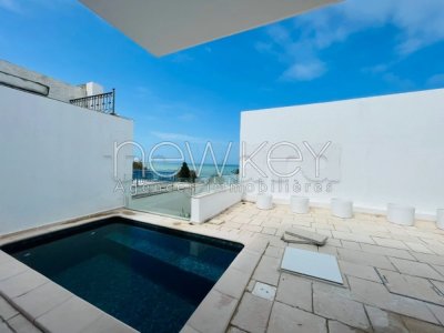 A louer une villa s+3 avec une vue sur mer à la Marsa