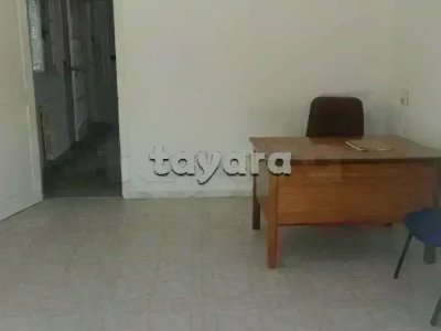 Sidi Daoued La Marsa, Bon emplacement, A louer à usage bureautique rez de chaussée de villa