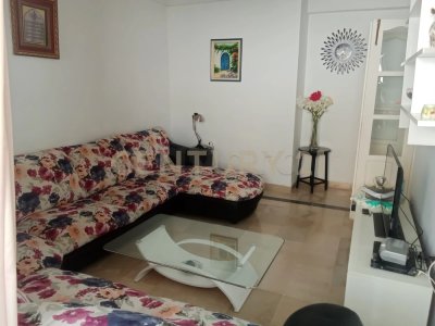 À louer appartement S+2 richement meublé à Beb El Khadhra, Tunis.