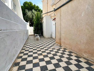 A Vendre étage de villa S+2 au bardo rue de la France