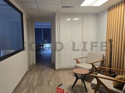 A vendre Bureau de Standing avec Terrasse de 46 m² aux Jardins de Carthage