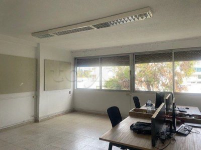 LOCATION BUREAU S 3 À CITÉ MAHRAGÈNE