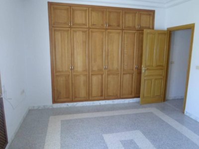 Étage de villa S+3 de 200 m²