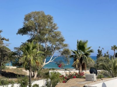 Appartement Monaco Hammamet à côté Sindbad pieds dans l’eau