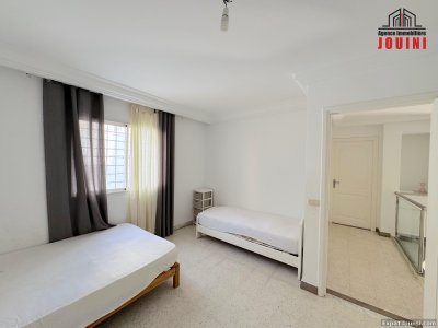 Immeuble R2 À Cité El Wafa, El Mrezga